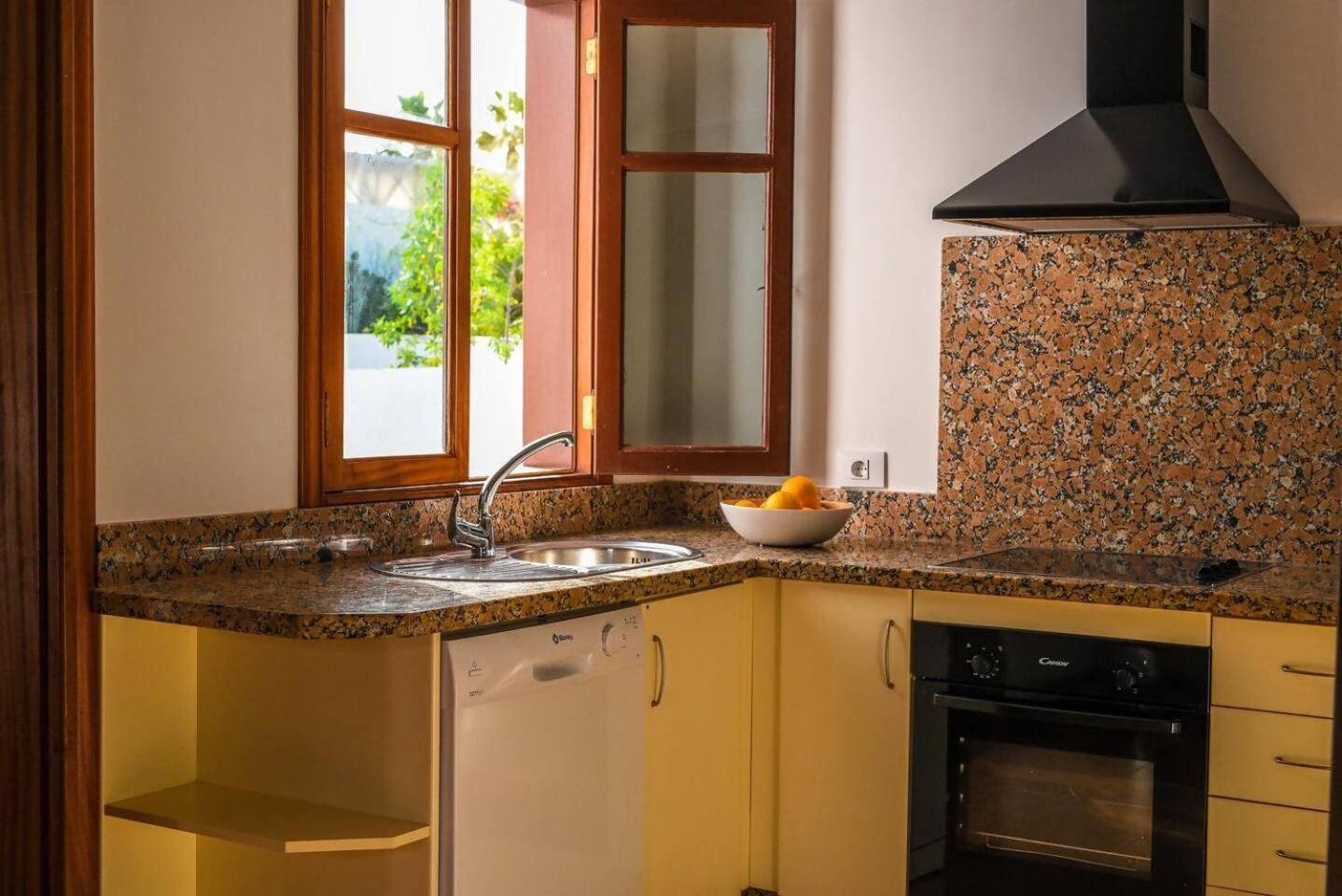 Agradable Y Familiar Con Piscina Casa Inima Vila Playa Blanca  Exterior foto
