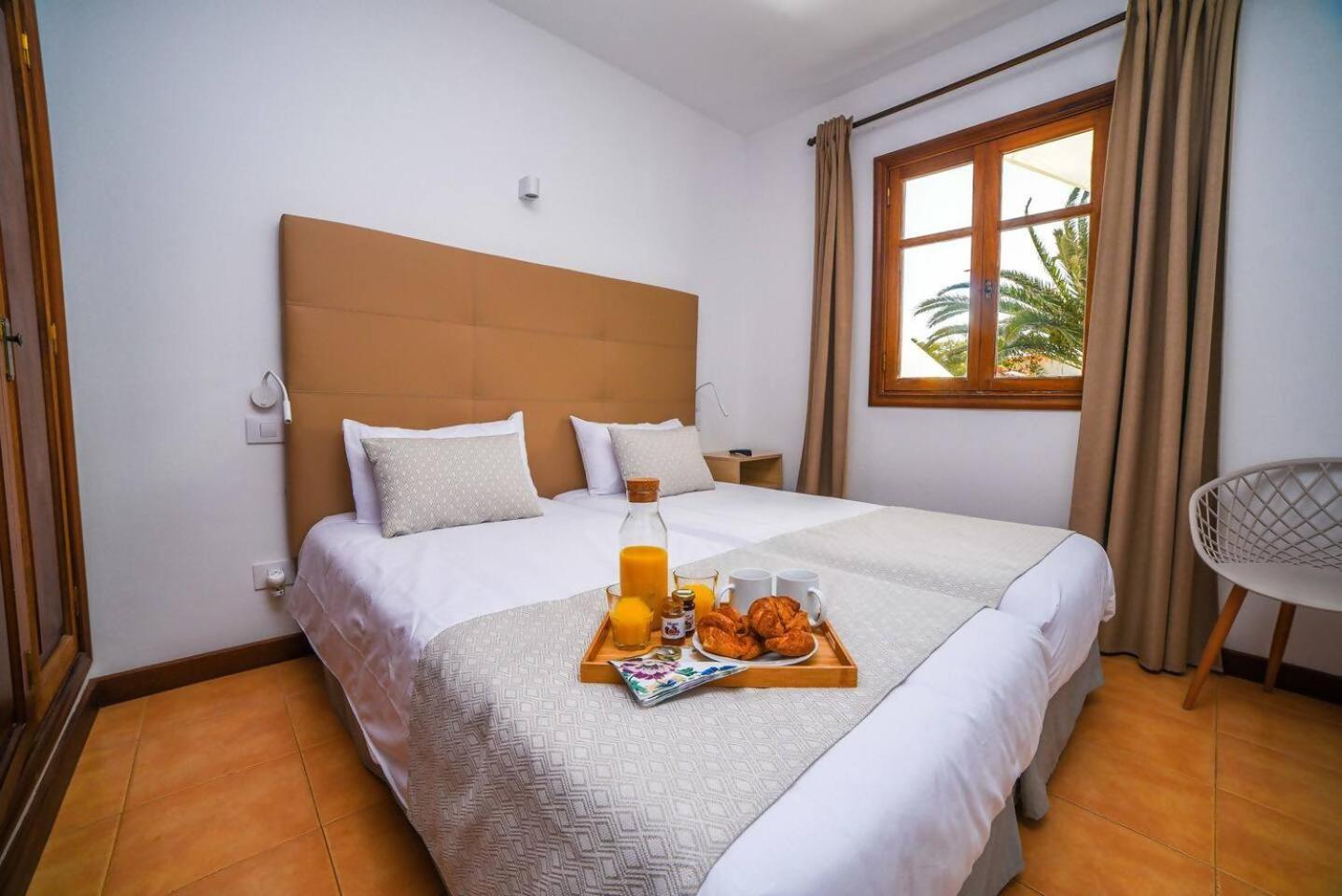 Agradable Y Familiar Con Piscina Casa Inima Vila Playa Blanca  Exterior foto